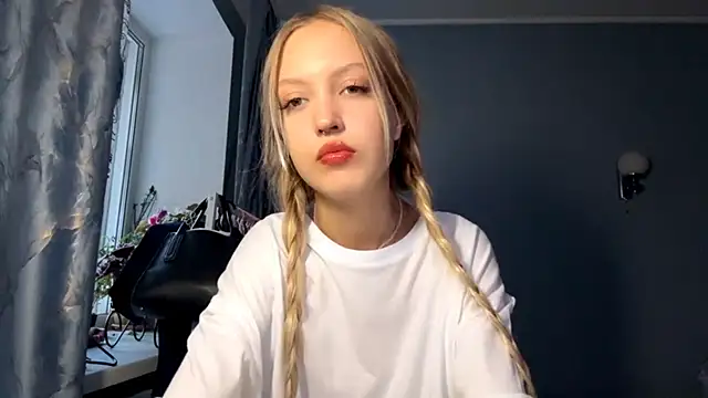 Živá chatovací místnost NievesHackey