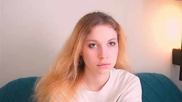Živá chatovací místnost Sairallyn