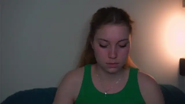Sairallyn élő chatszobája