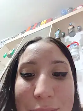 Sala de chat en directo de mileidy0106