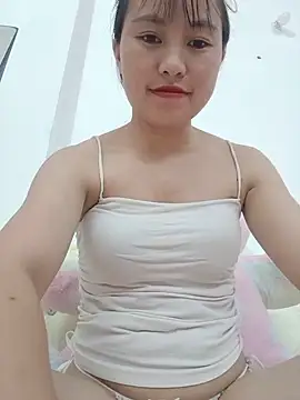 Cherry-squirtt Live chatroom
