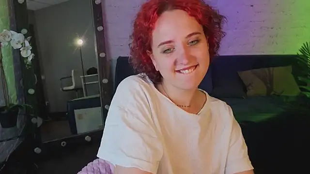ScarlettSparkss Adlı Modelin Canlı Sohbet Odası