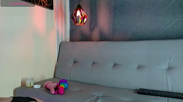חדר צ'אט בשידור חי של Sofi_Williams2