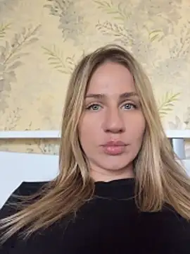 Sala de chat ao vivo de AnnaMist_