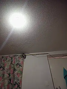 Sala de chat en directo de paulett15