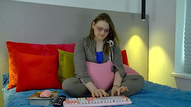 חדר צ'אט בשידור חי של AlexaAvery