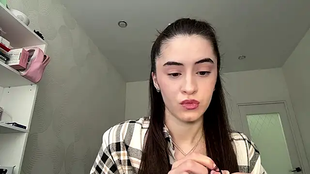 raisatdj's Live Chat Room