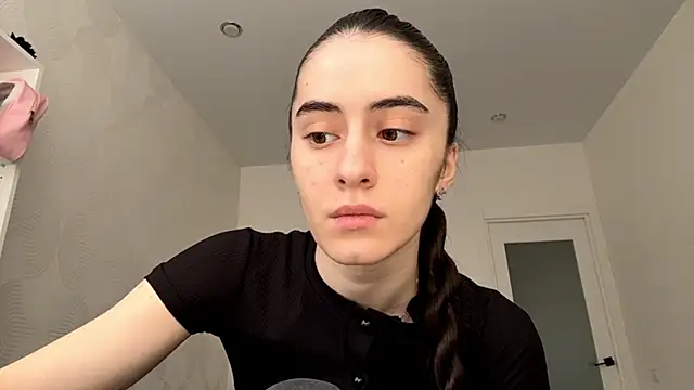 חדר צ'אט בשידור חי של raisatdj