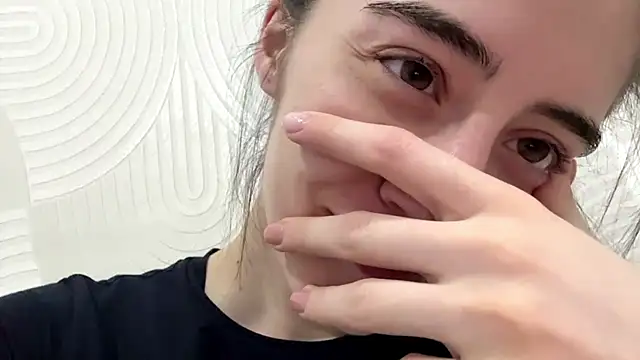 Živá chatovací místnost raisatdj