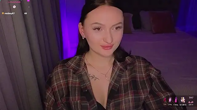 חדר צ'אט בשידור חי של MizLouLou