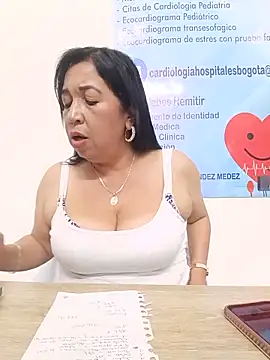 Catalina--14 Cameră chat live