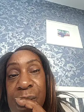 EbonyBlue-x – live chatrum