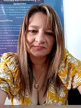 KAREN--03n Live chat-huone