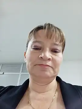KAREN--03's Live Chat Room