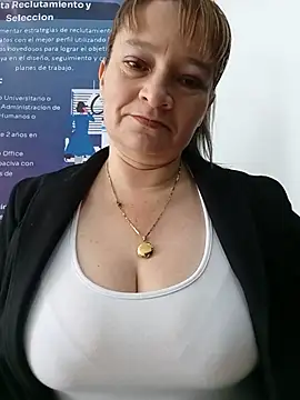 Chat ao vivo de KAREN--03