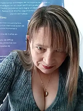 Chat ao vivo de KAREN--03