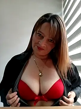 KAREN--03 – live chatrum