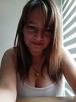 Živá chatovací místnost KAREN--03