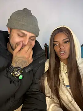 ladyandnico's Live Chat Room