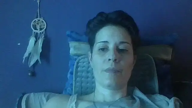 Estrella_40 Live Chatraum