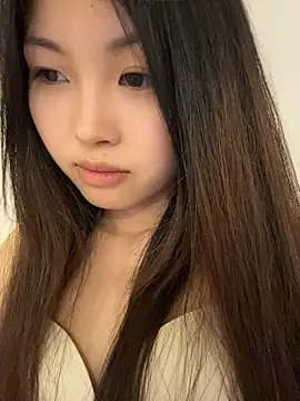 ห้องแชทสดของ Jenny156cm