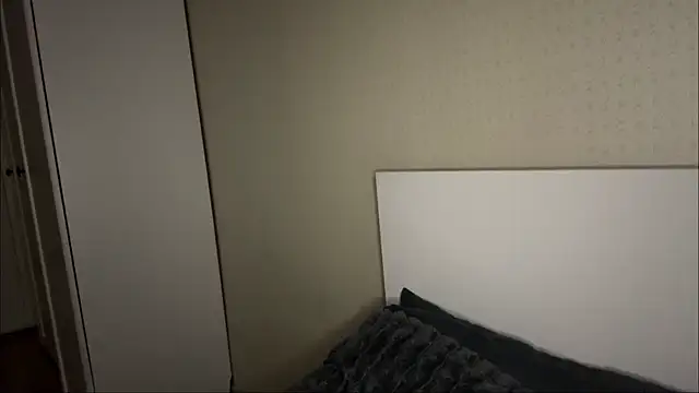 JessiaRuezga Adlı Modelin Canlı Sohbet Odası