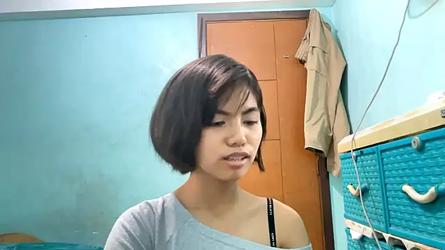 ห้องแชทสดของ YukikoSchaefers