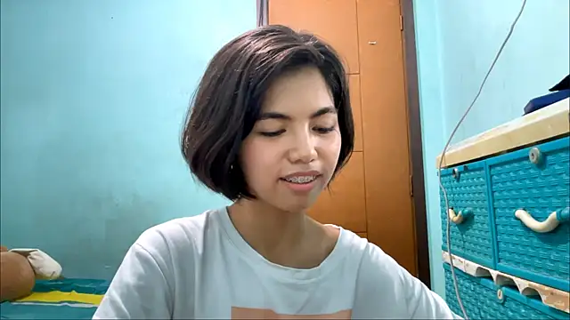 YukikoSchaefersn Live chat-huone