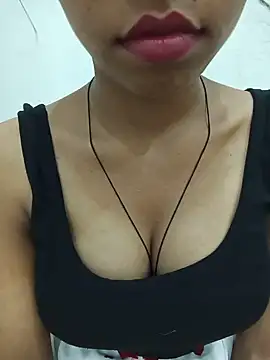 sexy_anaya0 Adlı Modelin Canlı Sohbet Odası