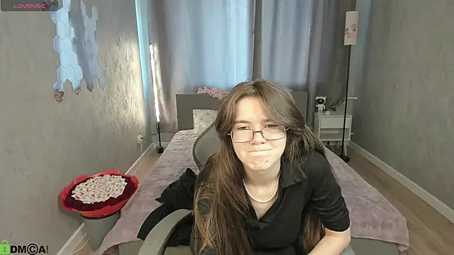 Phòng Chat Trực Tiếp Rita_Addams