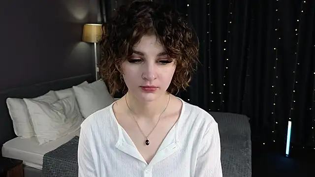 Kira__Fluffy Live Chatraum
