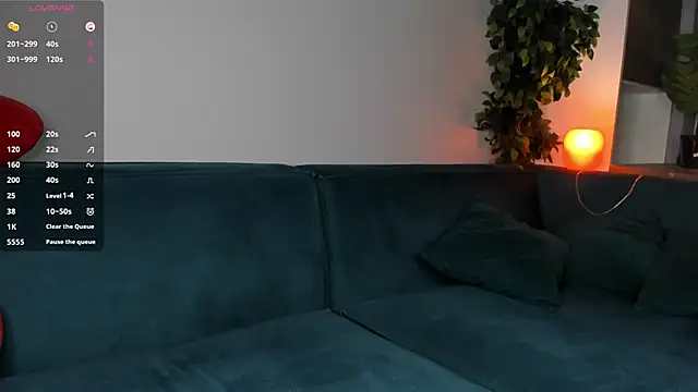 RomanaBackus live-chat rom