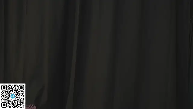 Mary_F0x live-chat rom