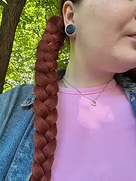 Baby__Fox Adlı Modelin Canlı Sohbet Odası