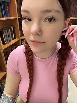 Baby__Fox's Live Chat Room