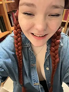 Baby__Fox's Live Chat Room