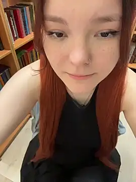 חדר צ'אט בשידור חי של Baby__Fox