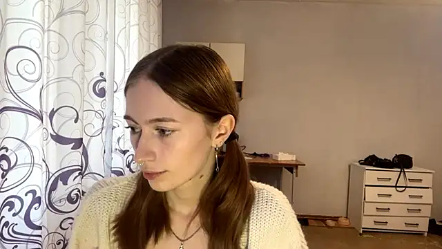 BrianneFarabeeのライブチャットルーム