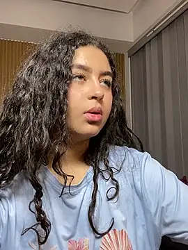 Abby_Zaf Ruang Obrolan Langsung