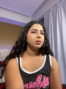 Abby_Zaf Adlı Modelin Canlı Sohbet Odası