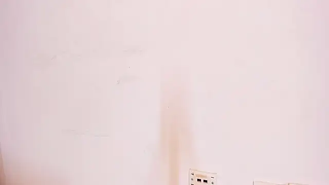Lulu_Kissx Adlı Modelin Canlı Sohbet Odası