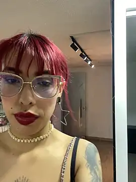 MeraSecretXXX's Live Chat Room