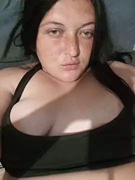 Angelina9612's Live Chat Room