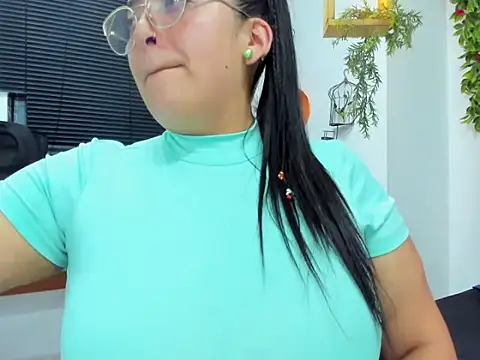 Candy_Curvyy Cameră chat live