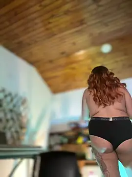 NikkiNix 실시간 채팅방