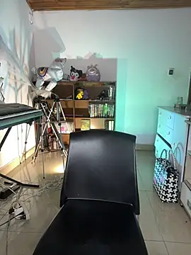 NikkiNix live-chat rom