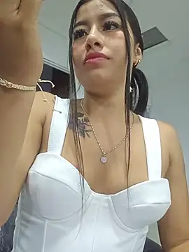Luisa_Madrid – live chatrum