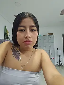 Luisa_Madridn Live chat-huone