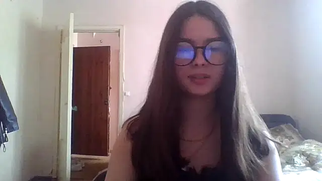 Bellochka201's Live Chat Room