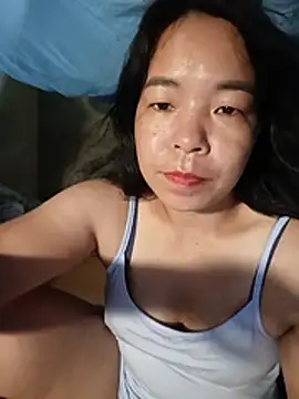 Chat soba uživo modela Baby_hott